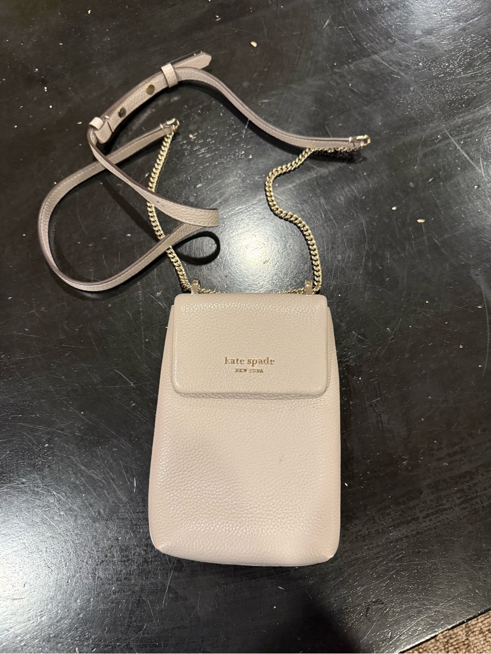 kate spade Pebbled Leather Crossbody Phone Bag - Taupe